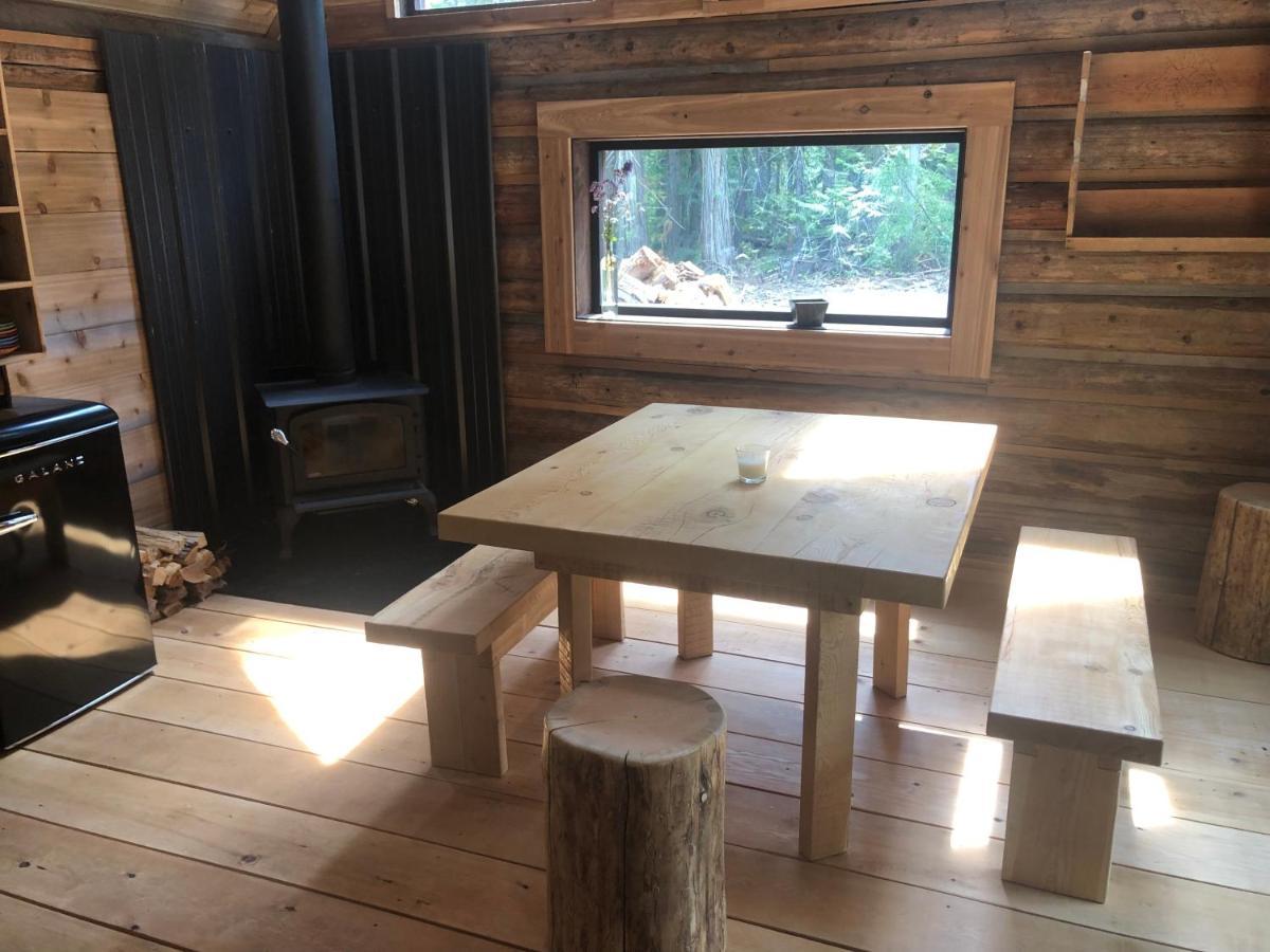 Chalet Mini Moo-light Cabin *
